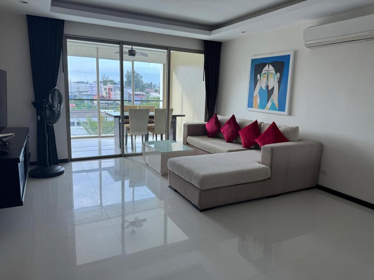 Modern 2-Bedroom Condo In Kamala Near The Beach ภายนอก รูปภาพ