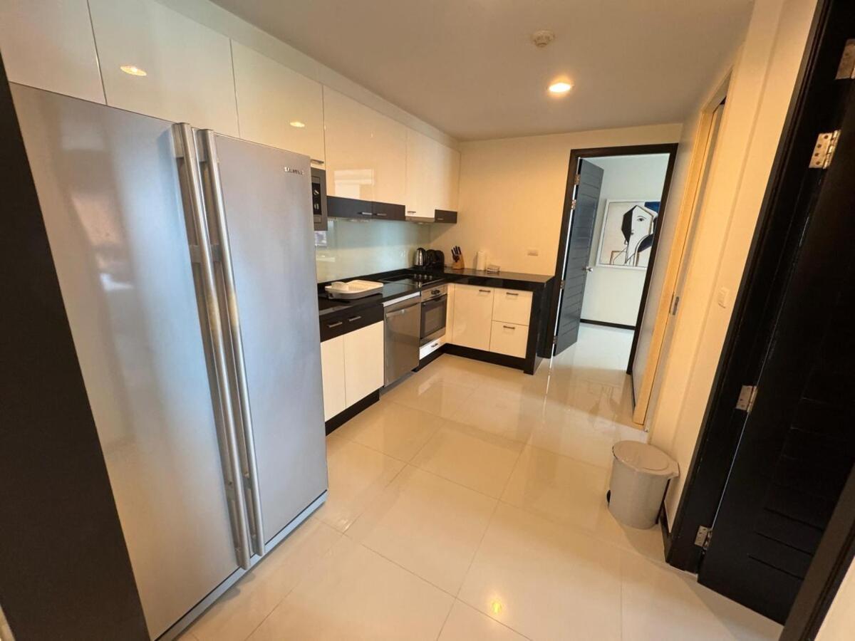 Modern 2-Bedroom Condo In Kamala Near The Beach ภายนอก รูปภาพ